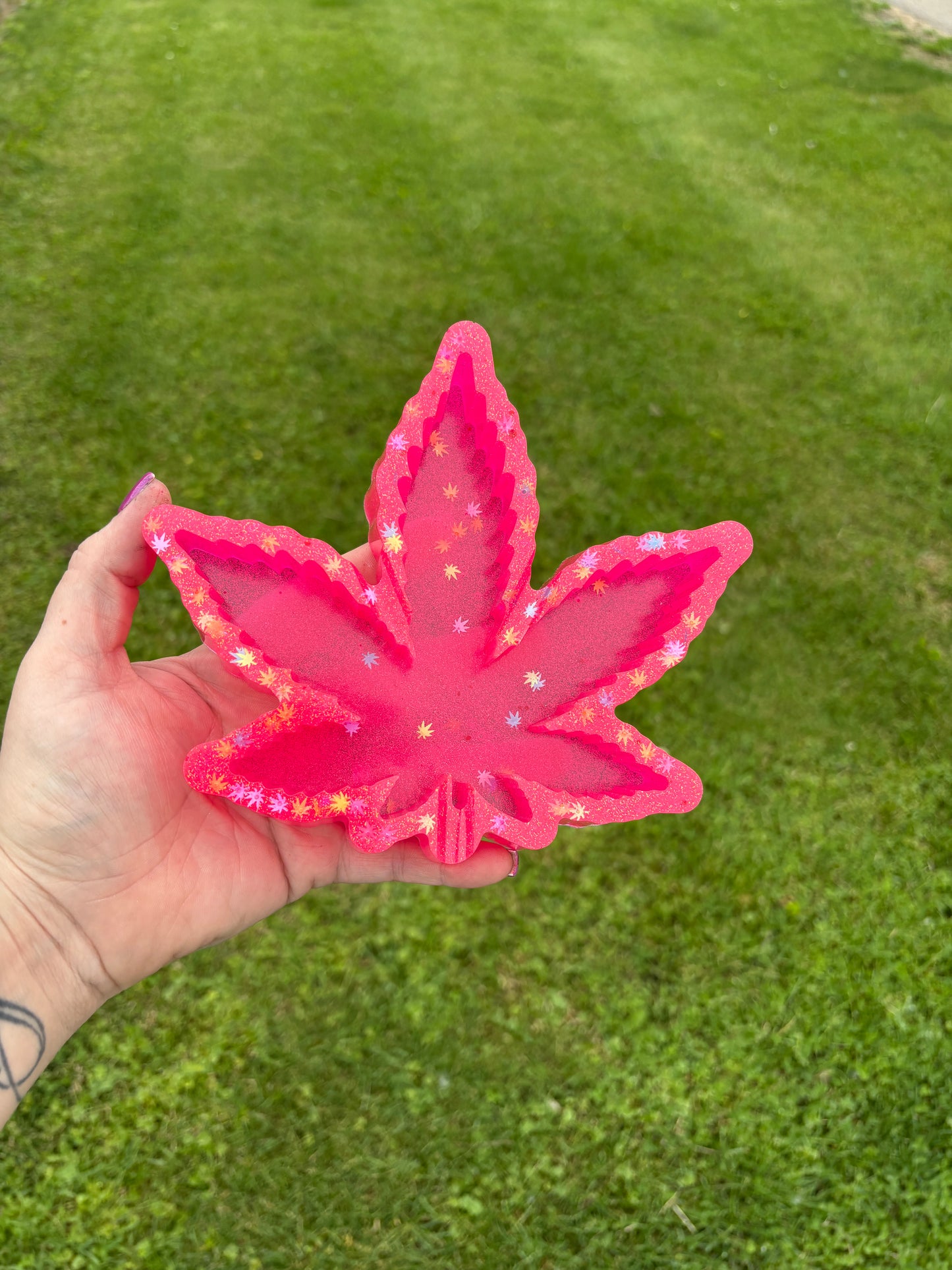 420 Leaf Epoxy Ashtray